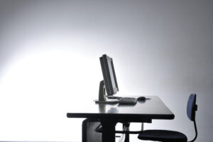 デスク上のPC画像