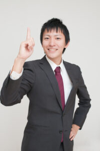 嬉しそうなビジネスマン